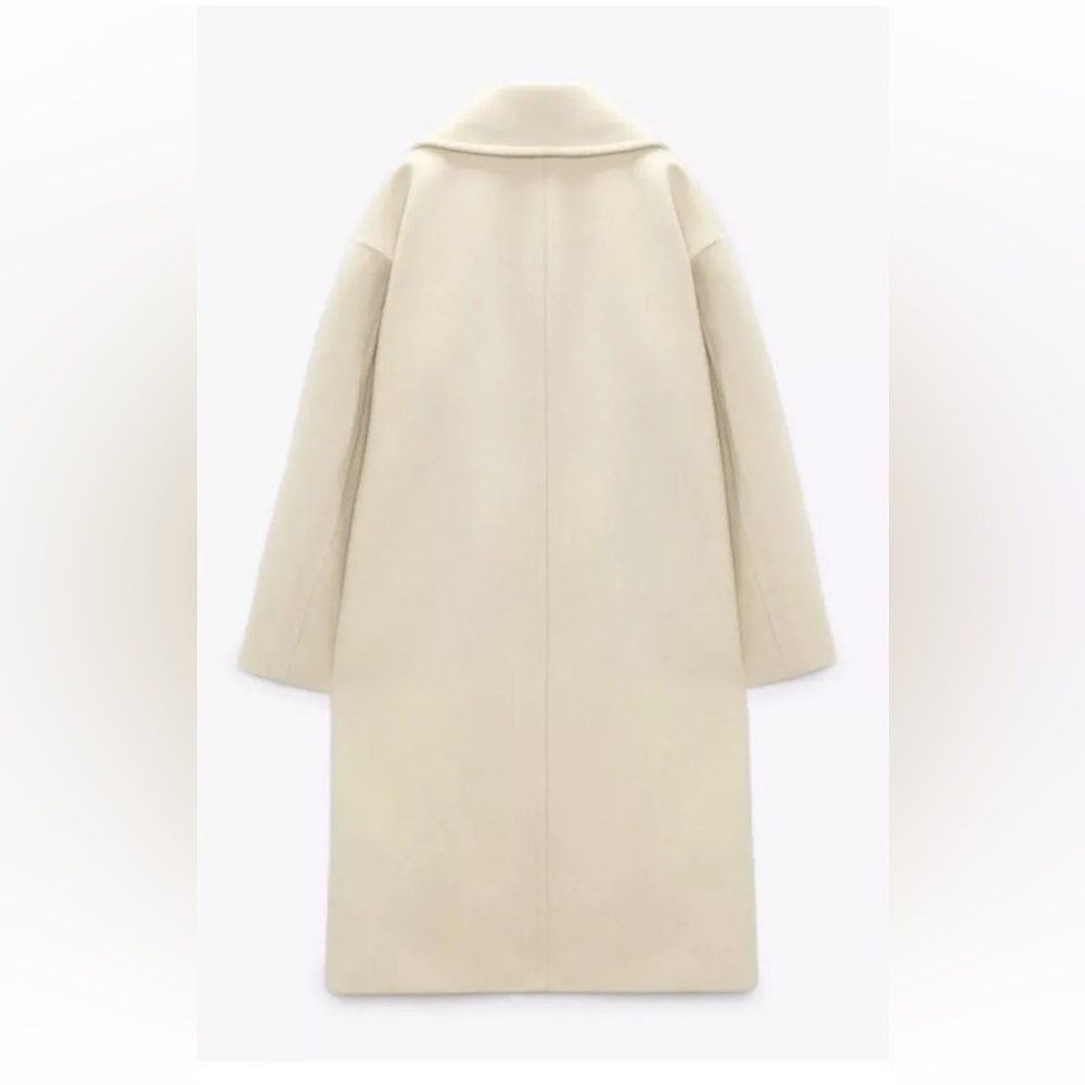 Zara oversized cream coat with asymmetrical pockets - Picture 6 of 13